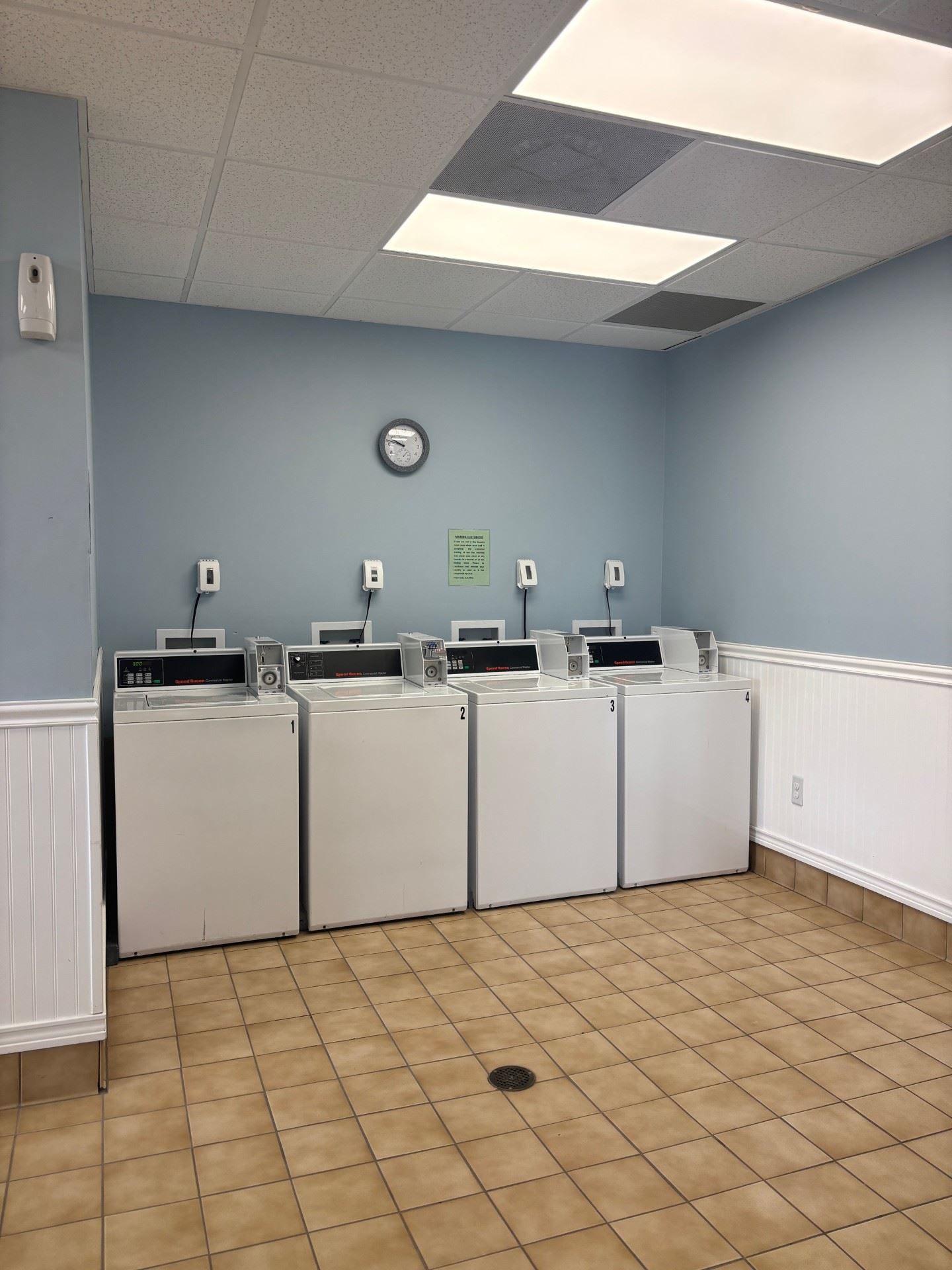 marina laundry washers